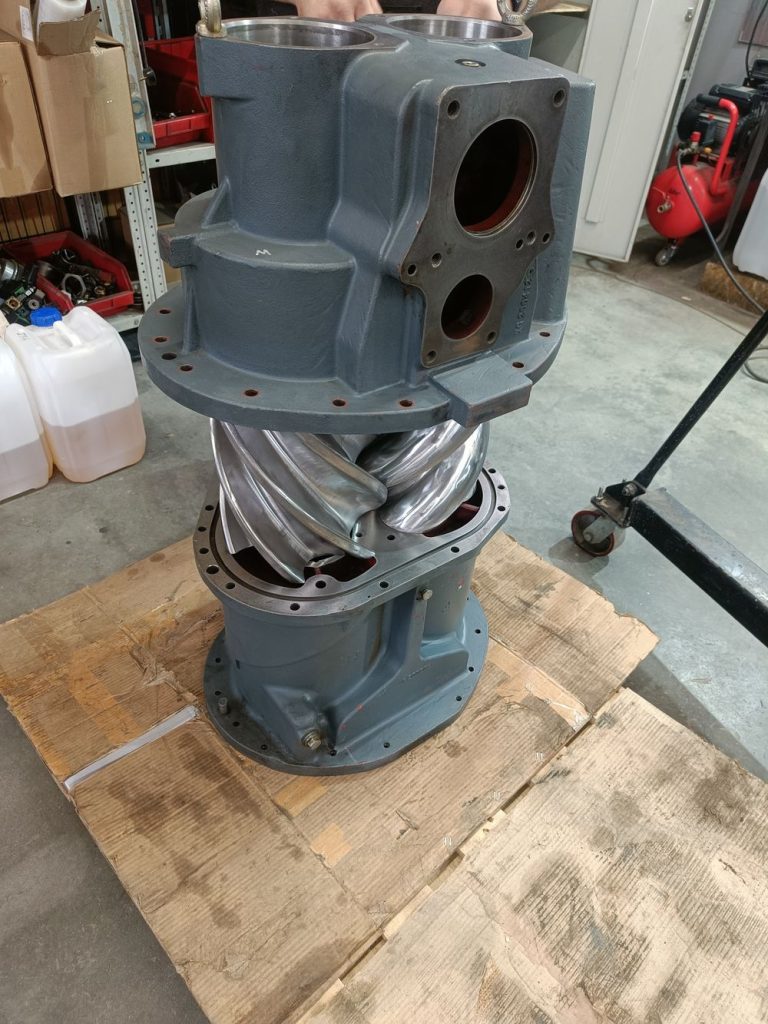 Ремонт винтового блока 1616734582​ Atlas Copco